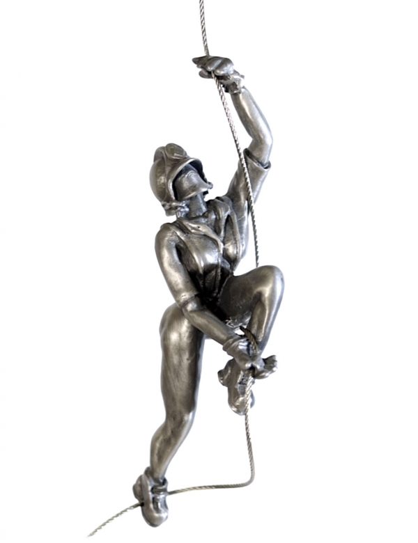 WARRIOR statue (steel wire) - female